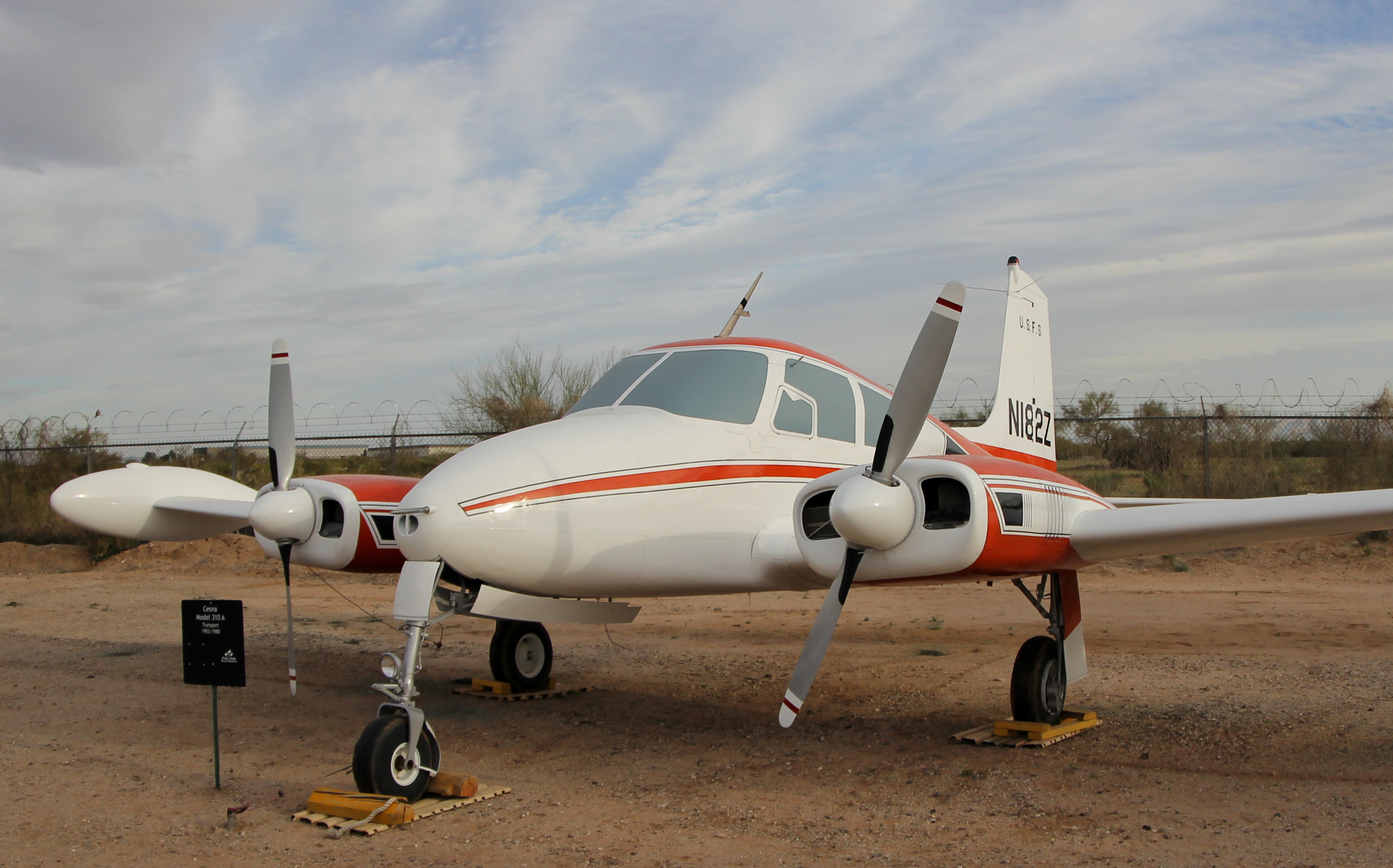 CESSNA 310A